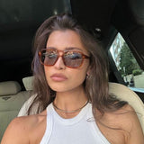 Sonnenbrille mit ovaler Fassung im Vintage-Stil – Produktansicht 9