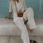 Elegantes Set aus Oberteil und Hose im Streifendesign – Produktansicht 3