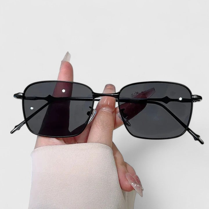 Sonnenbrille mit kantiger Fassung – Produktansicht 6