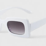 Sonnenbrille mit UV400-Gläsern und klarer Form – Produktansicht 21