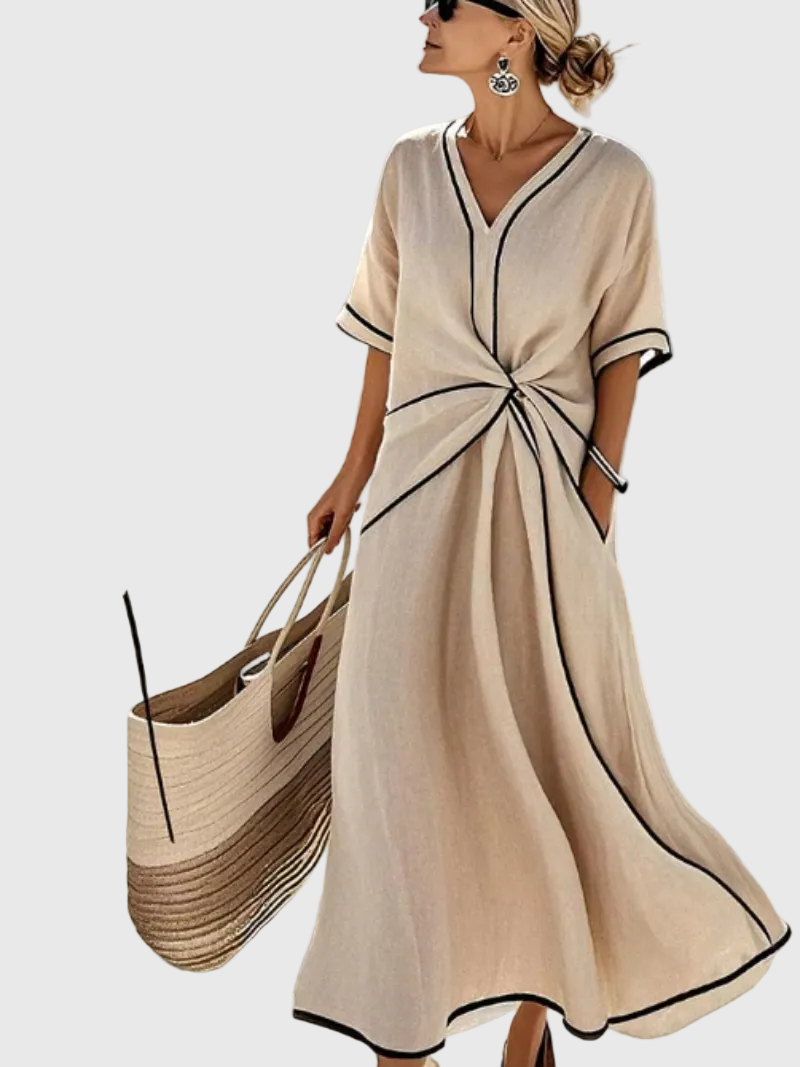 Bequemes Maxikleid mit Drapierung – Produktansicht 1