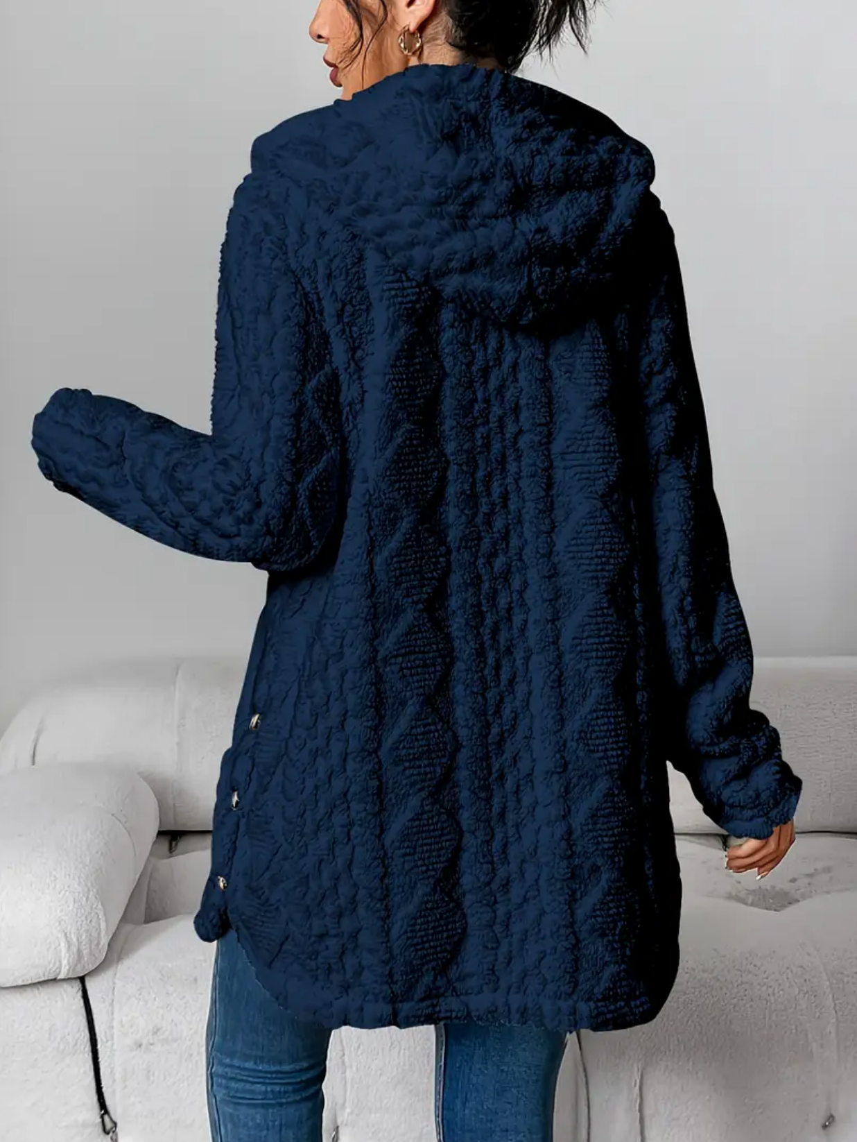 Strickjacke mit Kapuze und Zopfmuster – Produktansicht 9
