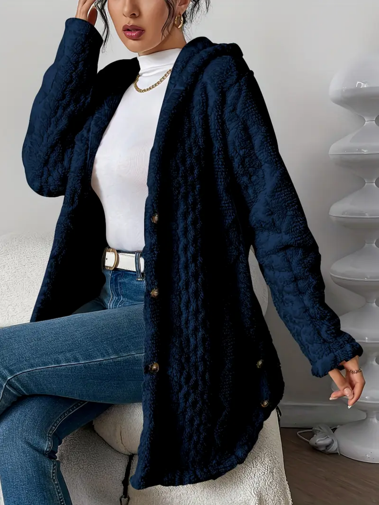 Strickjacke mit Kapuze und Zopfmuster – Produktansicht 3