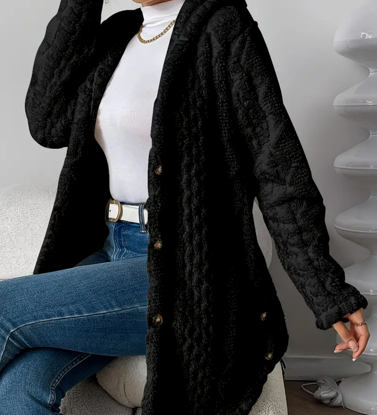 Strickjacke mit Kapuze und Zopfmuster – Produktansicht 4