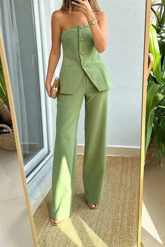 Elegantes Set aus Oberteil und Hose in ärmelloser Form – Produktansicht 4