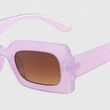 Sonnenbrille mit UV400-Gläsern und klarer Form – Produktansicht 22