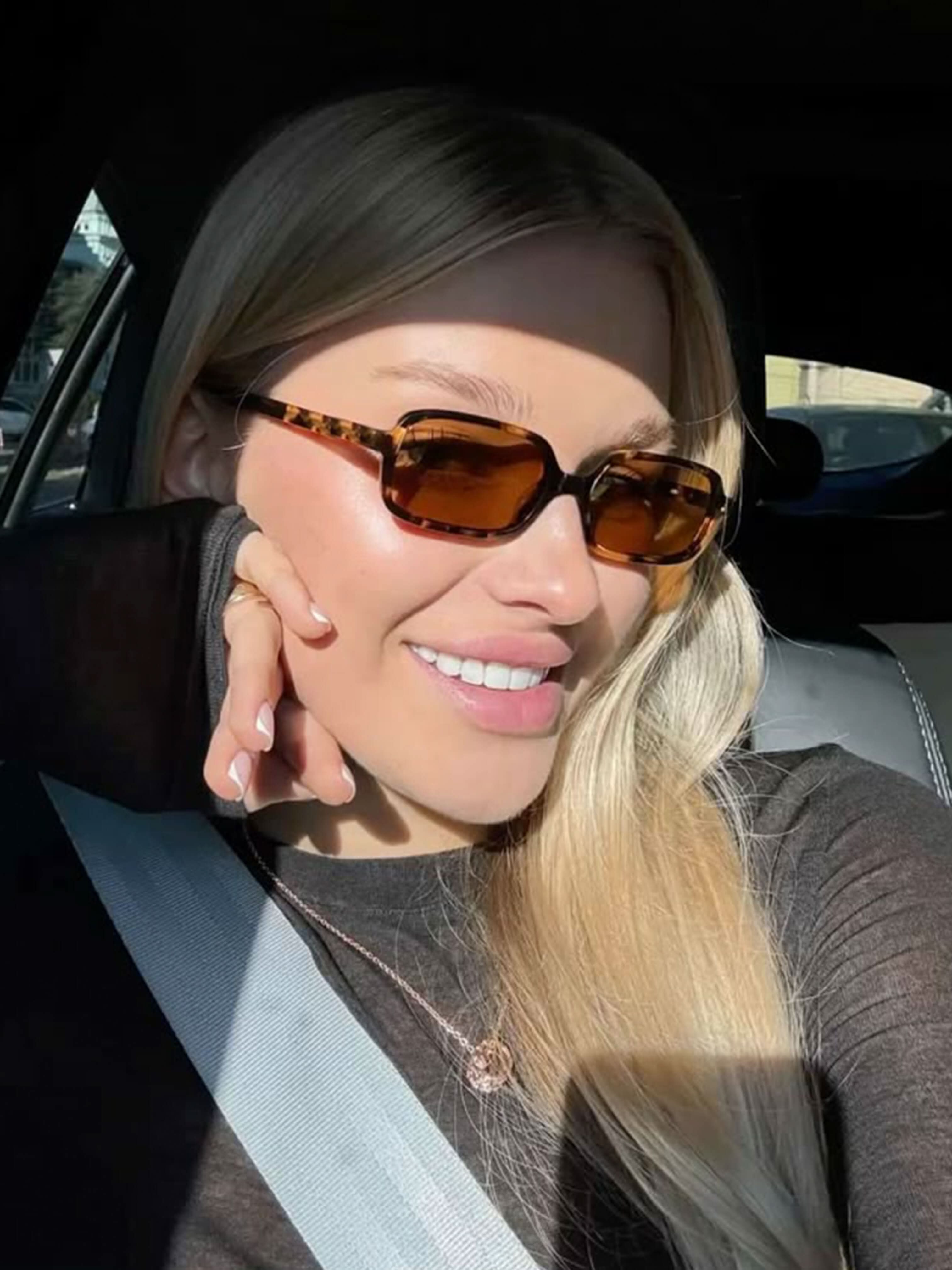 Glamouröse Sonnenbrille für stilvolle Auftritte – Produktansicht 7