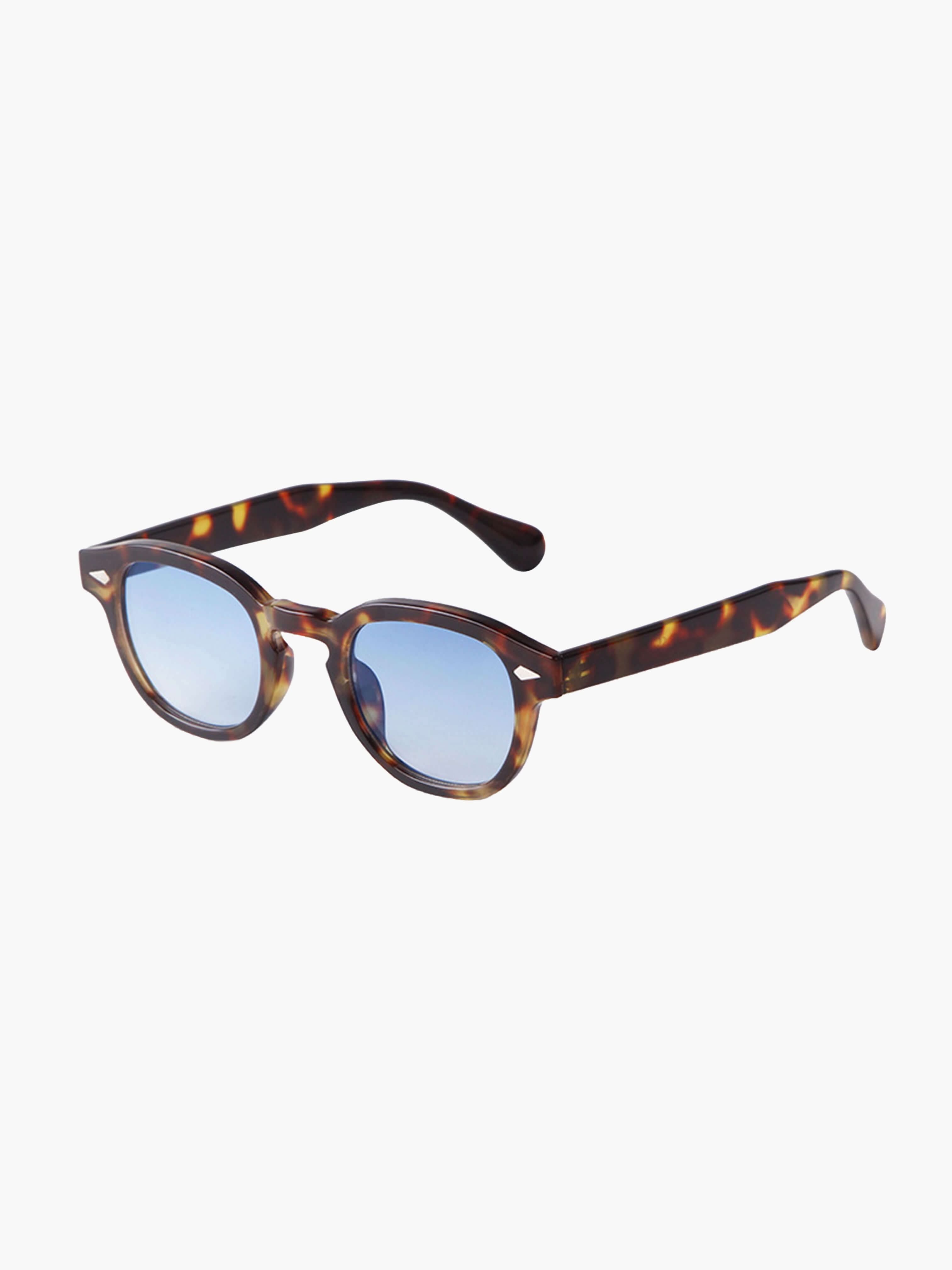 Stilvolle Sonnenbrille – Produktansicht 1