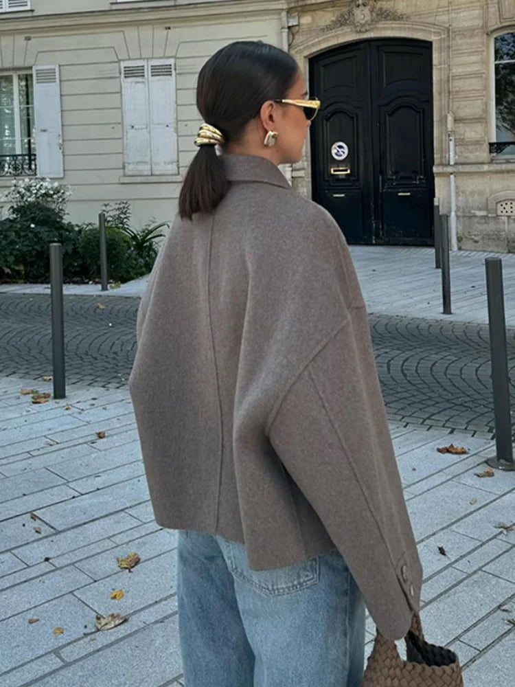 Übergroße Jacke für Damen – Produktansicht 4