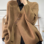 Asymmetrischer Winterpullover aus dickem Strick – Produktansicht 2