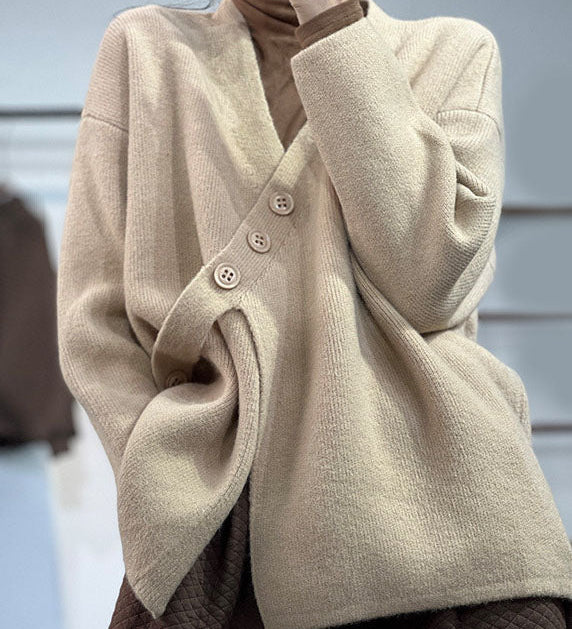 Asymmetrischer Winterpullover aus dickem Strick – Produktansicht 4