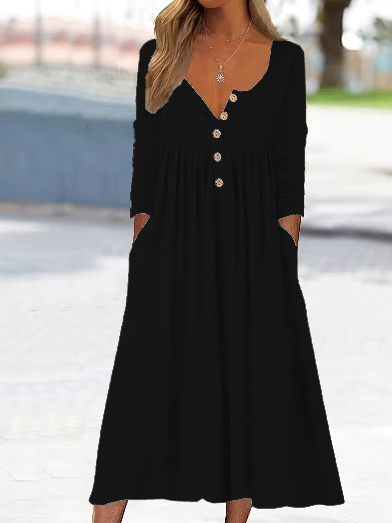 Midikleid mit Knöpfen vorne – Produktansicht 2