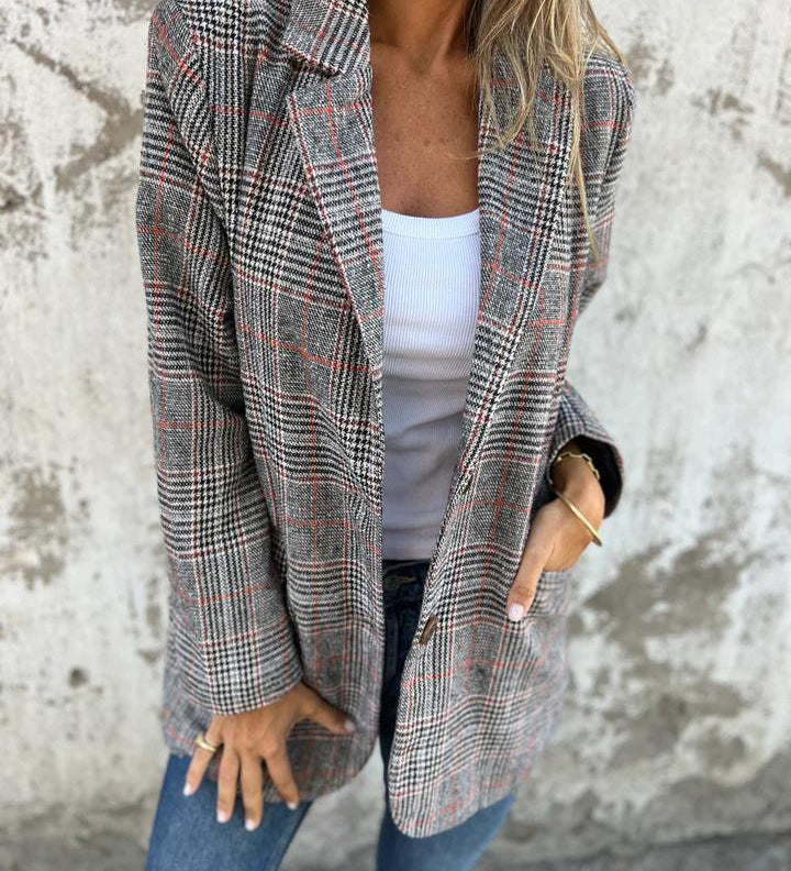 Oversize-Jacke mit kariertem Reverskragen und Knöpfen – Produktansicht 4