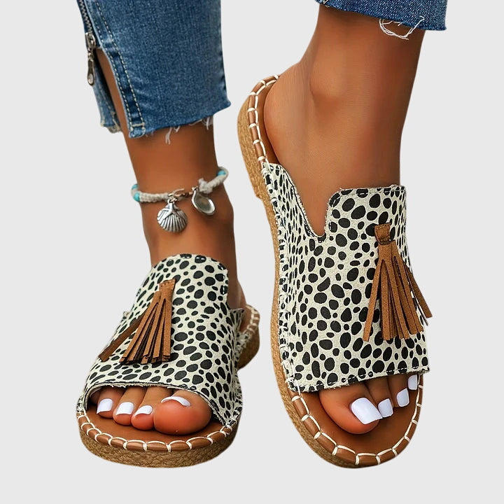 Bequeme Boho-Sandalen mit Quasten – Produktansicht 3