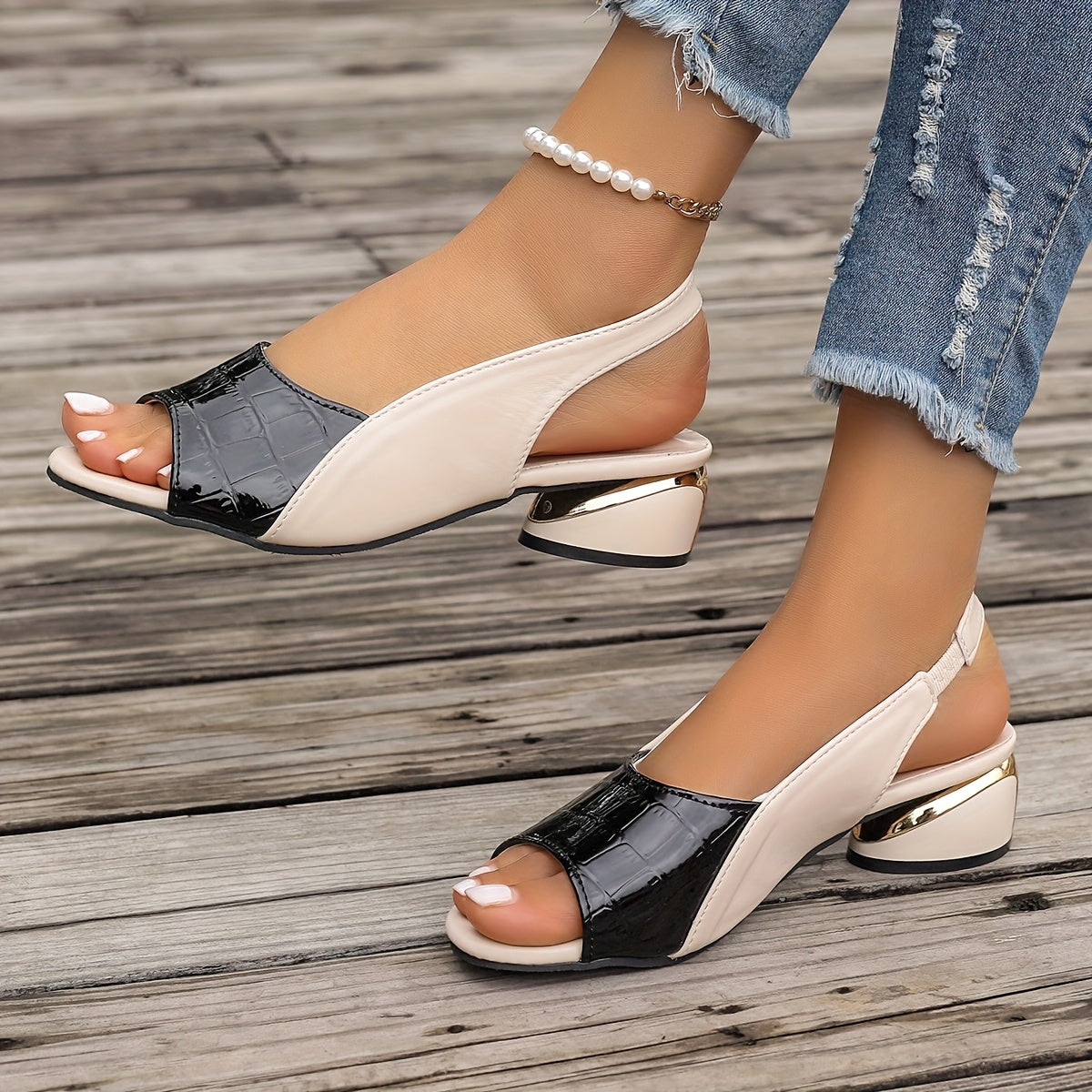 Bequeme Sandalen in elegantem Design – Produktansicht 8