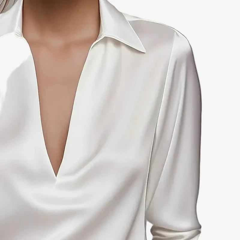 Elegante Satinbluse mit tiefem V-Ausschnitt – Produktansicht 7