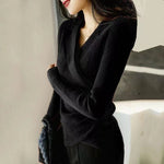 Taillierter Pullover mit Bubikragen – Produktansicht 7