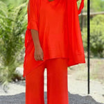 Elegantes Set aus Oberteil und Hose mit seitlichem Schlitz – Produktansicht 3