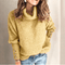 Feinstrick-Rollkragenpullover mit Puffärmeln – Produktansicht 4