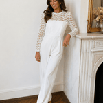 Eleganter Jumpsuit mit transparentem Spitzenrücken – Produktansicht 1