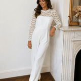 Eleganter Jumpsuit mit transparentem Spitzenrücken – Produktansicht 1