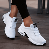 Bequeme Sneakers mit dämpfender Sohle – Produktansicht 1