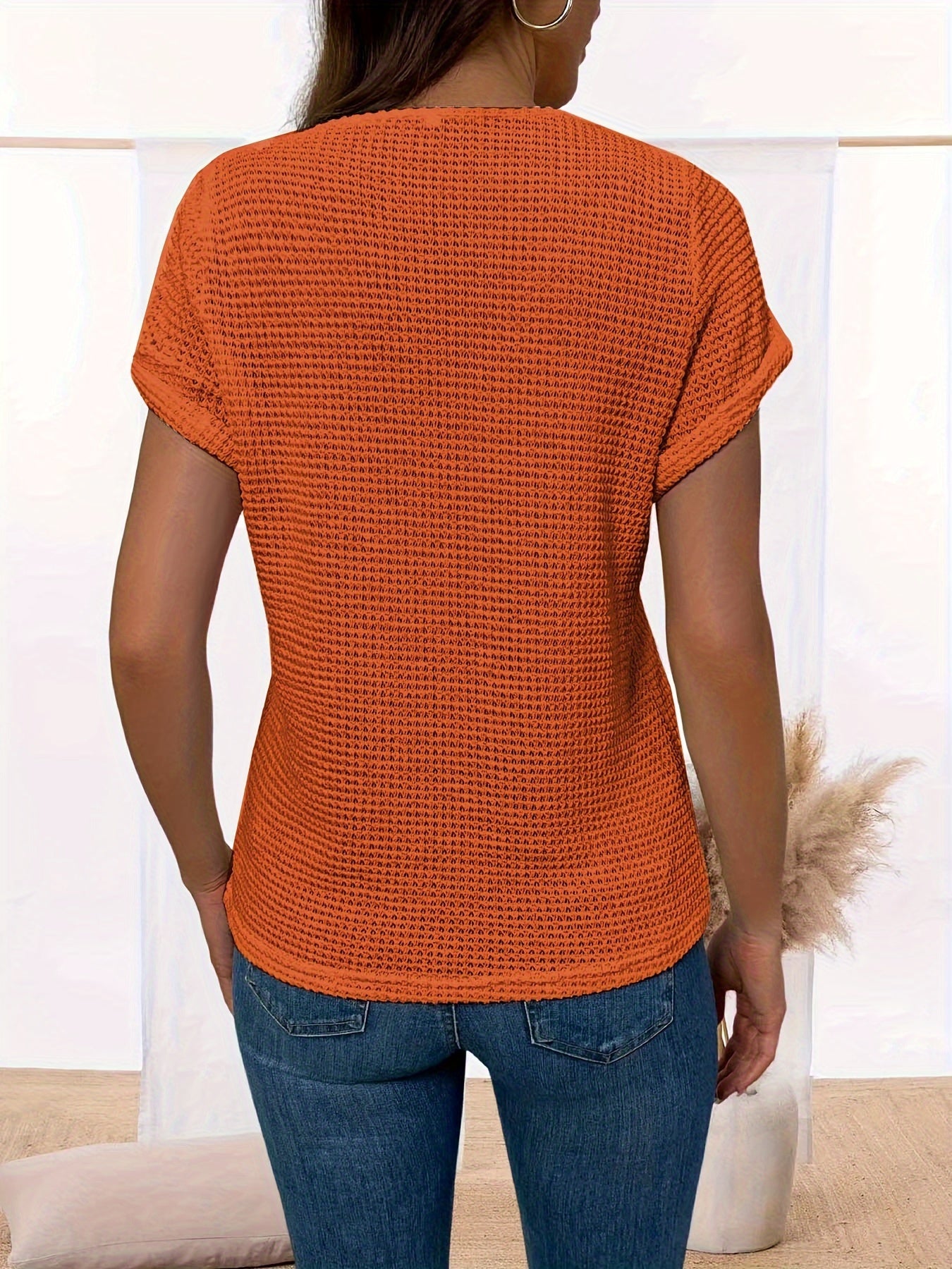 Spitzen-T-Shirt mit Rüschen und Rundhalsausschnitt – Produktansicht 10