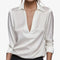 Elegante Satinbluse mit tiefem V-Ausschnitt – Produktansicht 4