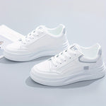 Bequeme Sneakers mit weicher Dämpfung – Produktansicht 17