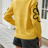 Weicher Pullover mit zarter Blumenstickerei – Produktansicht 2