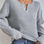 Eleganter Pullover mit V-Ausschnitt in Waffelstruktur – Produktansicht 5