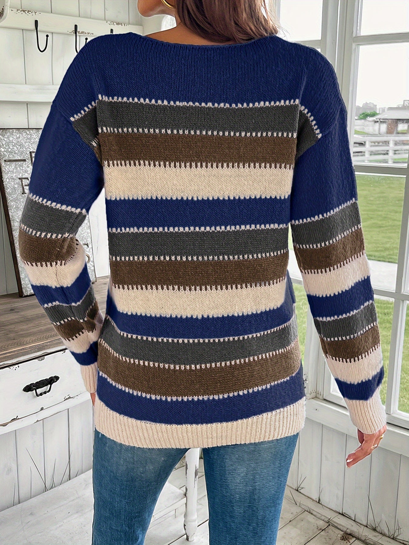 Farbenfroher Pullover mit Rundhalsausschnitt – Produktansicht 18