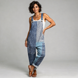 Bequeme Latzhose im blauen Boho-Patchwork – Produktansicht 2