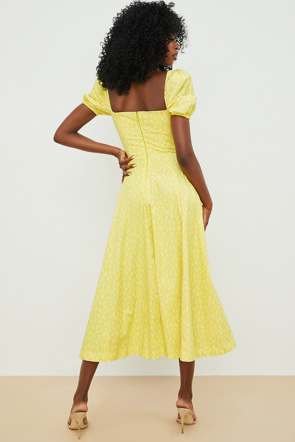 Kleid mit Puffärmeln und Blumenmuster – Produktansicht 10
