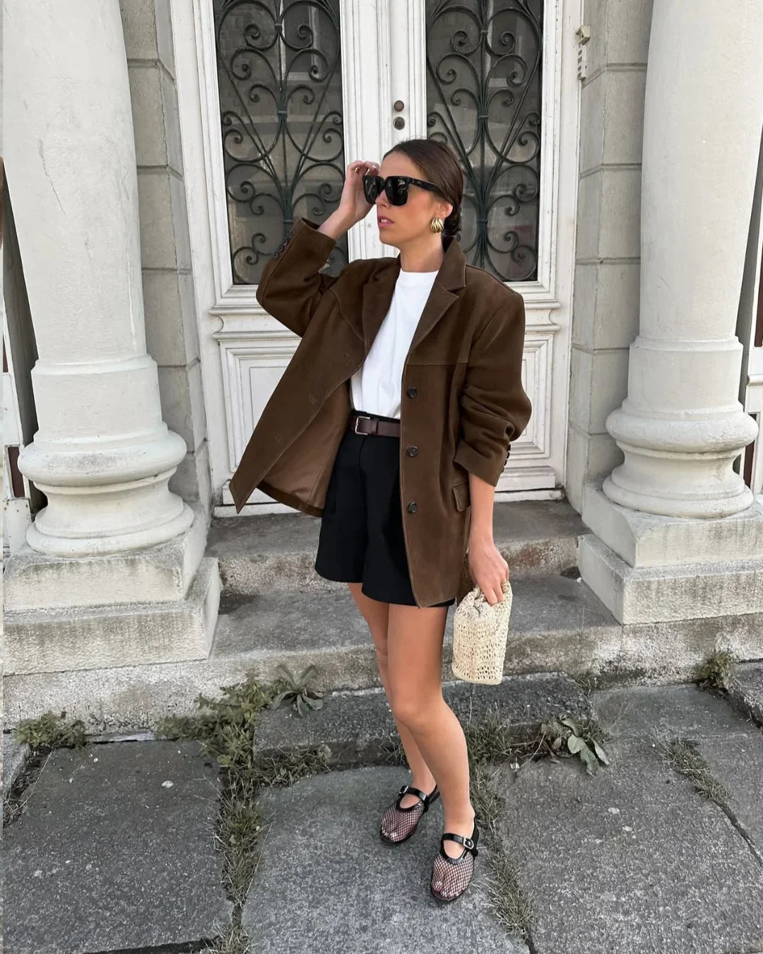 Ärmelloser Blazer in brauner Wildlederoptik – Produktansicht 5